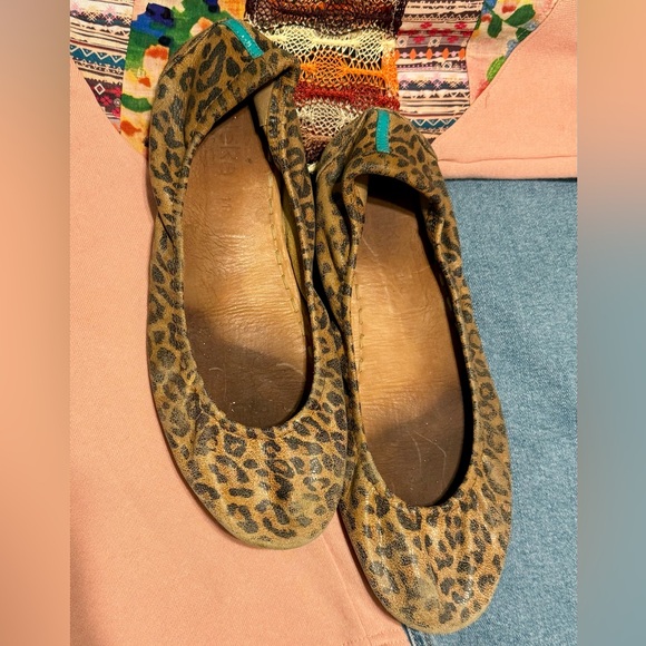 Cheetah Tieks - Picture 2 of 3